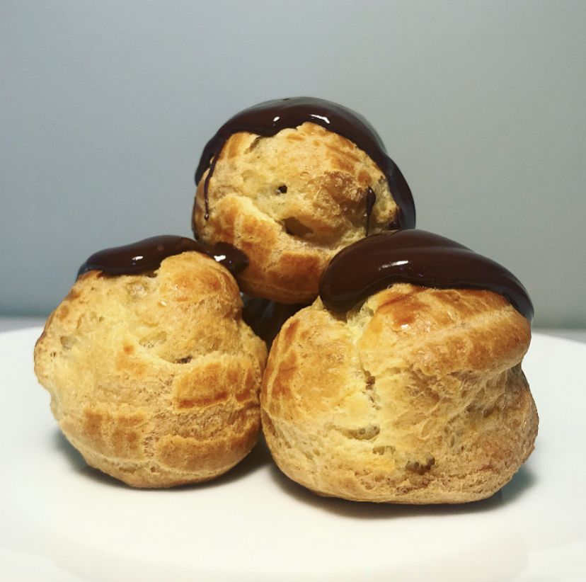 Profiteroles with Biscoff cream filling